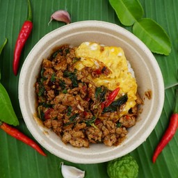 กะเพราไข่ข้น