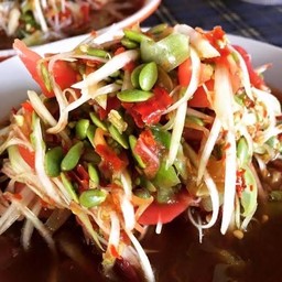 ใหญ่ทัย ส้มตำไก่ย่างหน้าโรงบาล