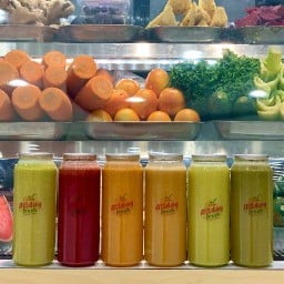 Allday Fresh น้ำผักผลไม้สกัดเย็น 100% โลตัสบางนา-ตราด ชั้น 2 หน้าร้านทอง