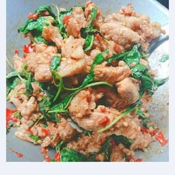 เพราหมูชิ้น