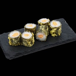 Fried Salmon Maki แซลมอนมากิทอด