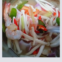 ต้มยำรวมมิตรน้ำใส///   ต้มแซ่บรวมมิตร