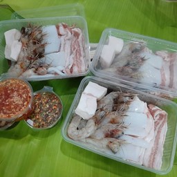เลนี่หมูกะทะ ไม่มีสาขา