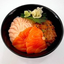 Salmon 3 Season Mini Don ข้าวหน้าแซลมอน 3 ฤดู มินิ