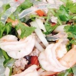 ยำเส้นแก้ว