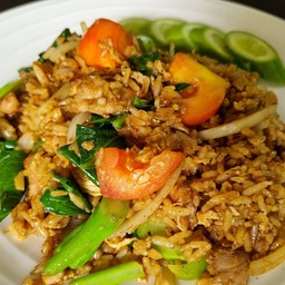 ข้าวผัดโบราณ (ใส่ซีอิ๊วดำ)