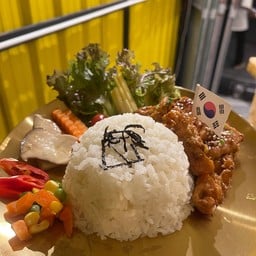 แคมป์ปิ้งนาวา หมูกระทะย่างให้