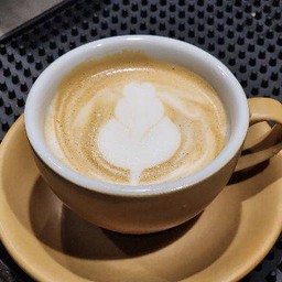 ลาเต้ร้อน