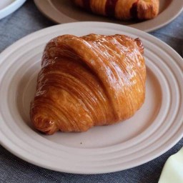 ครัวซองต์เนย