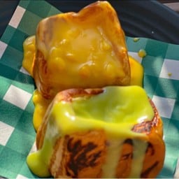 โปรดปัง ขนมปังนึ่ง ขนมปังปิ้งสังขยา ลำลูกกา ลำลูกกา