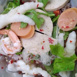 ยำวุ้นเส้นรวมมิตร