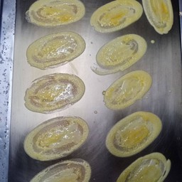 โตเกียวเนย นม  10ชิ้น35บาท