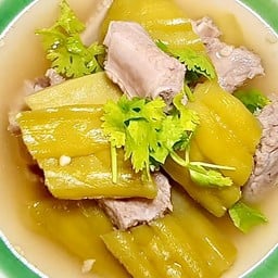 ต้มมะระซี่โครงหมู