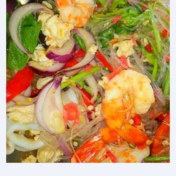ยำวุ้นเส้นรวมมิตร(ไม่ทำแยกน้ำยำนะคะ)