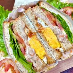 โคตรแด๊ด โคตรมัม กะเพรา