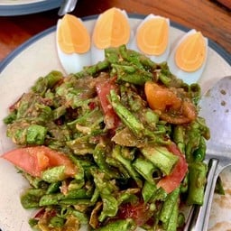 ตำถั่วไข่ต้ม
