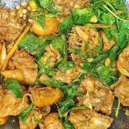 แกงพริก_ใบยี่หร่า