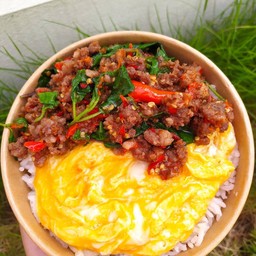 กะเพราข้าวเส้น - A home 2