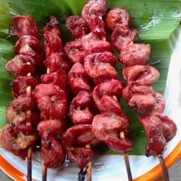 กึ้นไก่