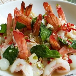 กุ้งนึ่งมะนาว