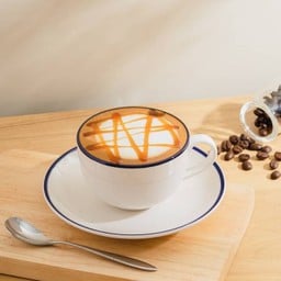 Hot Caramel Macchiato คาราเมลมัคคิอาโต้ร้อน
