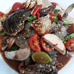 เกาเหลาปูม้า+กุ้งสด+หมูยอ