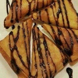 ซาโมซ่ากล้วย