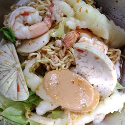 ยำมาม่ารวมมิตร