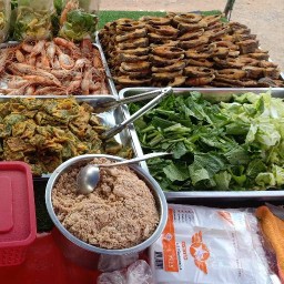 ร้านตามสั่ง คู่คลอง กาแฟสด