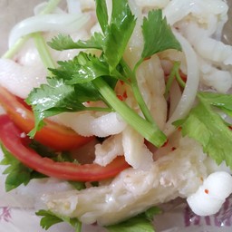 ยำเล็บมือนาง