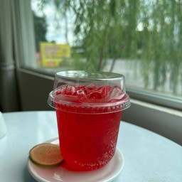 น้ำแดงมะนาวโซดา