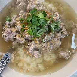 ข้าวต้มหมูสับ