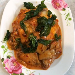 ข้าวภูเขาไฟหมูทอดกรอบ