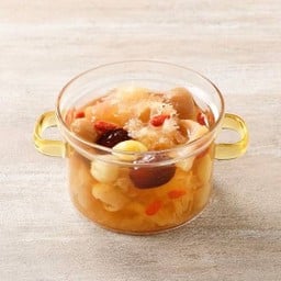 J1 แปะก๊วยพุทราจีนต้มน้ำตาล 银耳红枣莲子汤
