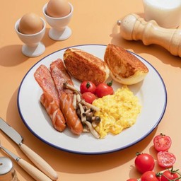 อเมริกันเบรคฟาสต์ไข่คน  American Breakfast (Scrambled Eggs)