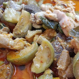 แกงเผ็ดไก่