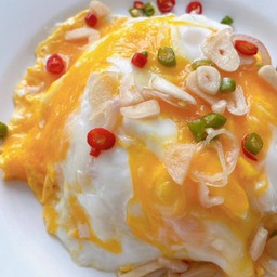 กล่องชา บาย หม่าม๊า กะเพรา ไข่ขยี้