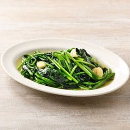 G13 ป๋วยเล้งผัดกระเทียม 蒜茸炒菠菜