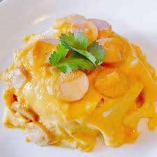 ข้าวไข่ข้นไส้กรอก