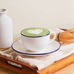 Hot Matcha Latte มัทฉะลาเต้ร้อน