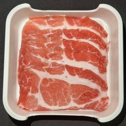 หมูสันคอสไลด์ ถาดขาว