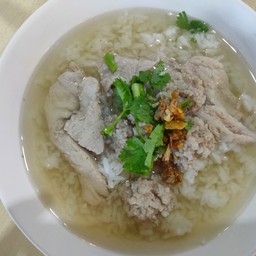 โจ๊ก-เกาเหลาเลือดหมู-ก๋วยเตี๋ยว เต็มอิ่ม สาขา 2 ศูนย์อาหารคณะพยาบาลศาสตร์