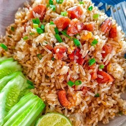 ข้าวผัดหมุสับ