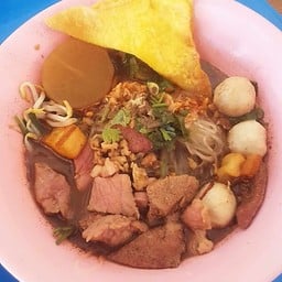 ตอง111มายมิ้นก๋วยเตี๋ยวหน้าบูด ตอง111มายมิ้นก๋วยเตี๋ยวหน้าบูด