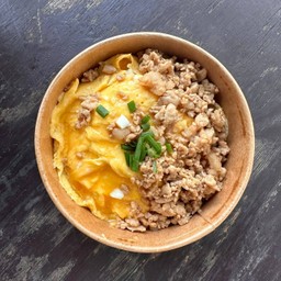 หมูสับกระเทียมไข่ข้น