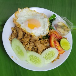 ข้าวผัดโบราณไข่ดาว..แต่ถ้าเหนียวๆขาวๆอันนั้นกาวนะจ๊ะ