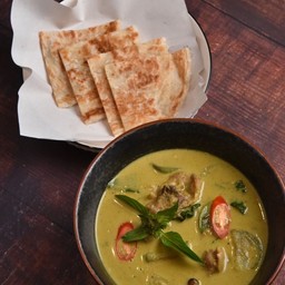 โรตีแกงเขียวหวานไก่