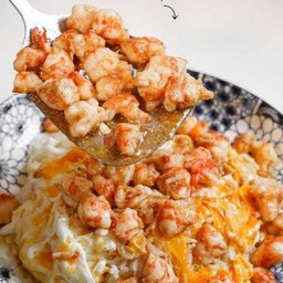 ไข่รวนกุ้งราดข้าว