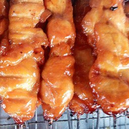 เศษเนื้อไก่ย่างชุด3ไม้แถม1