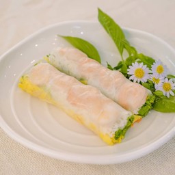 ปอเปี๊ยะสด กุ้ง